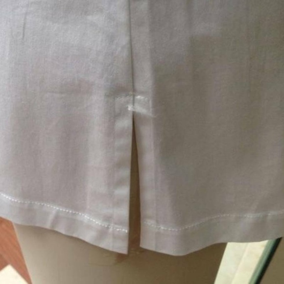 NEW St. John Petite Blouse Tunic White Cotton Top 2 4 - Picture 4 of 5
